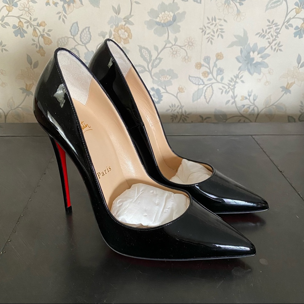 NWT Christian Louboutin So Kate